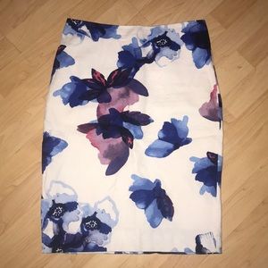 Watercolor Banana Republic pencil skirt NWOT